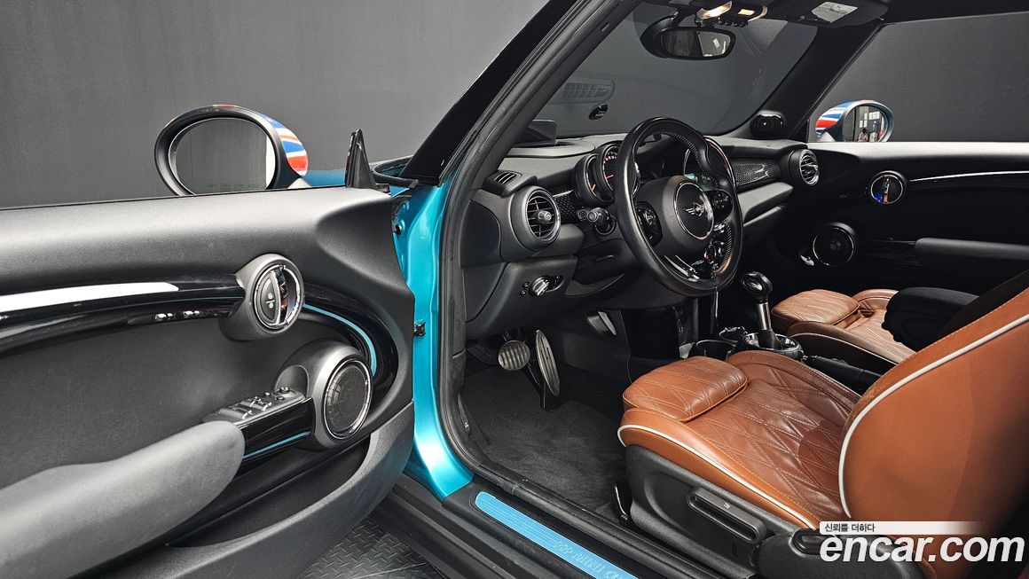 Mini Cooper Convertible 2016