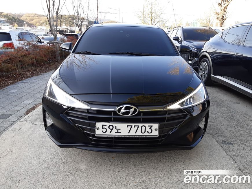 Hyundai AVANTE 2019