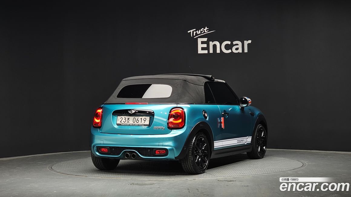 Mini Cooper Convertible 2016