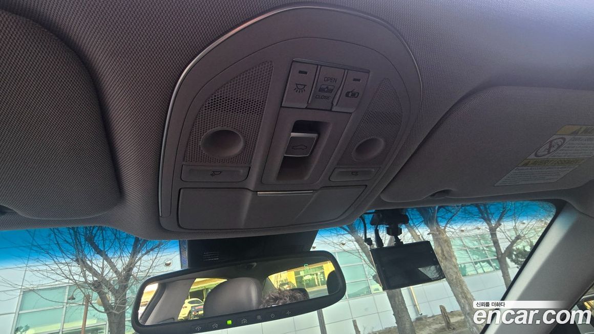 Hyundai Genesis 2015