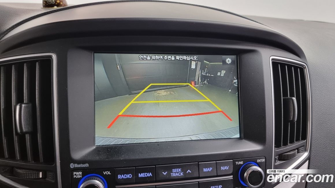 Hyundai Starex 2018