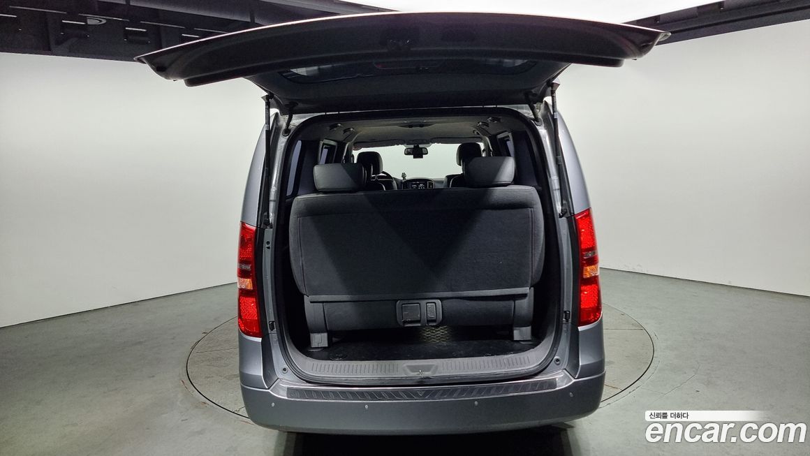 Hyundai Starex 2018