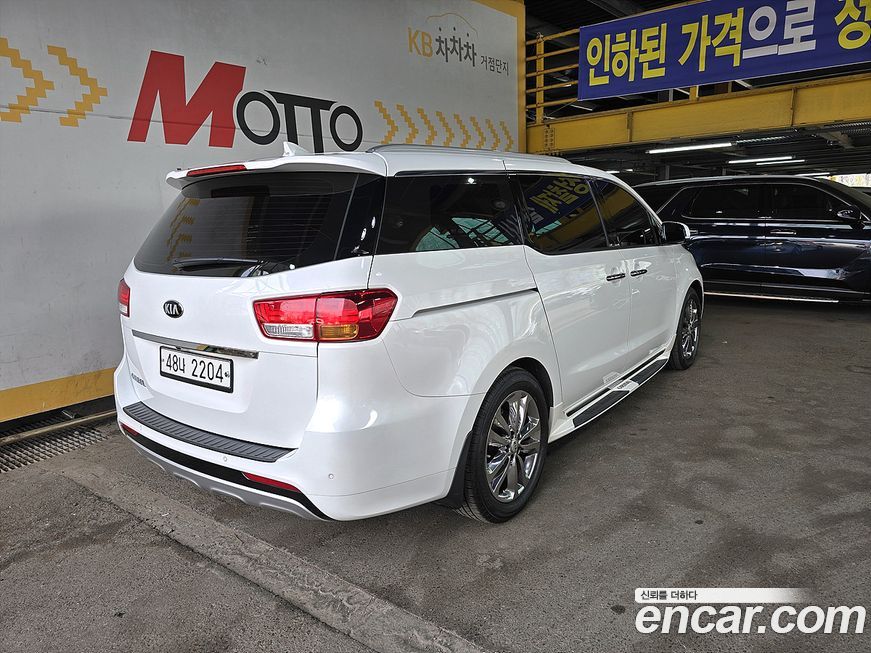 Kia Canival 2018