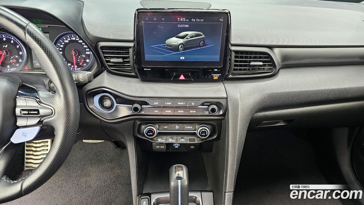 Hyundai Veloster 2021