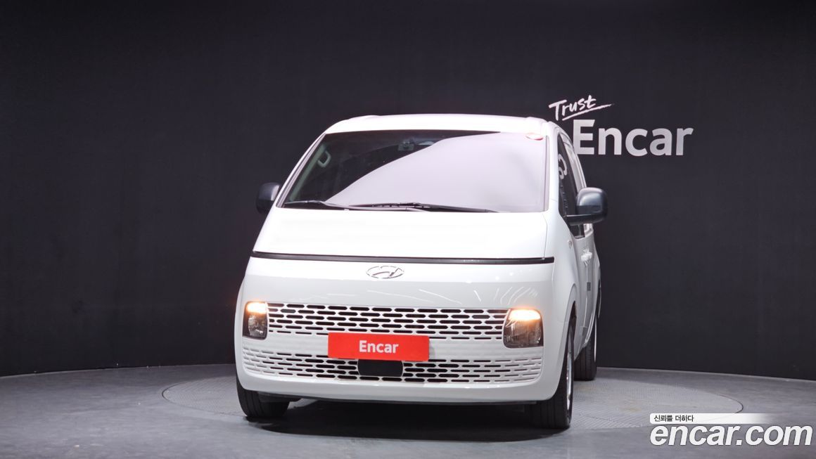 Hyundai Staria 2022
