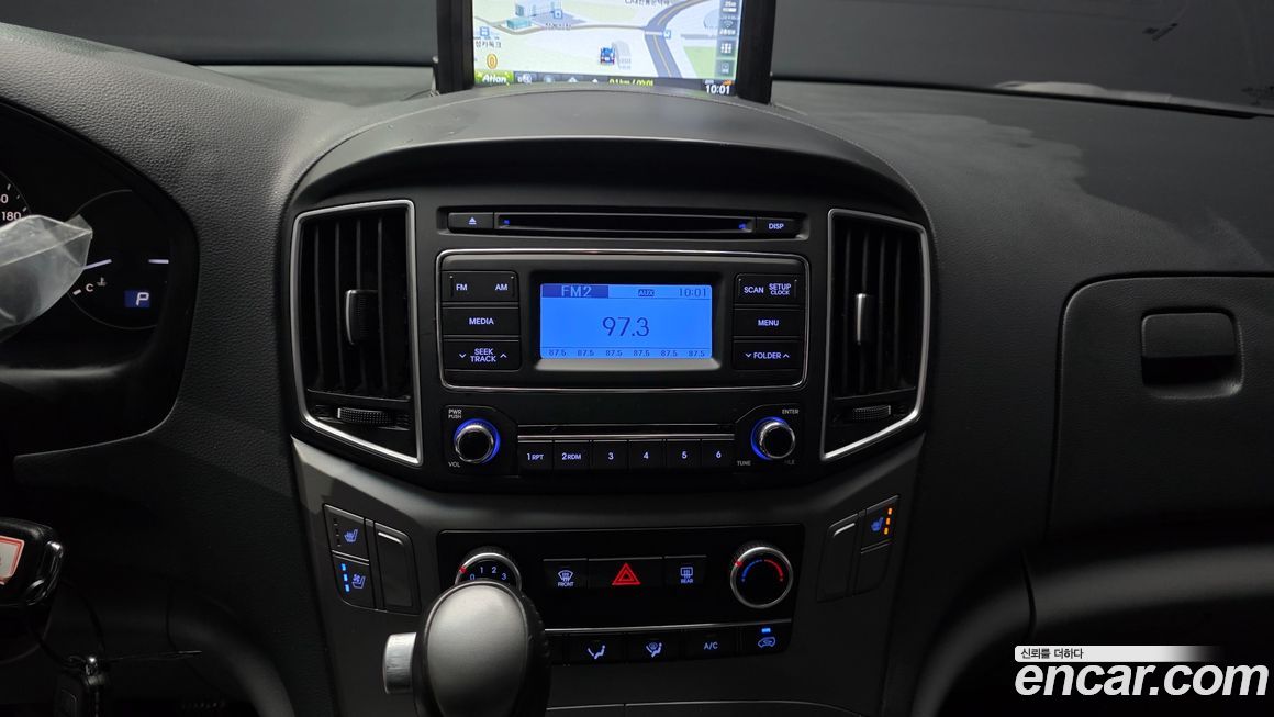 Hyundai Starex 2021