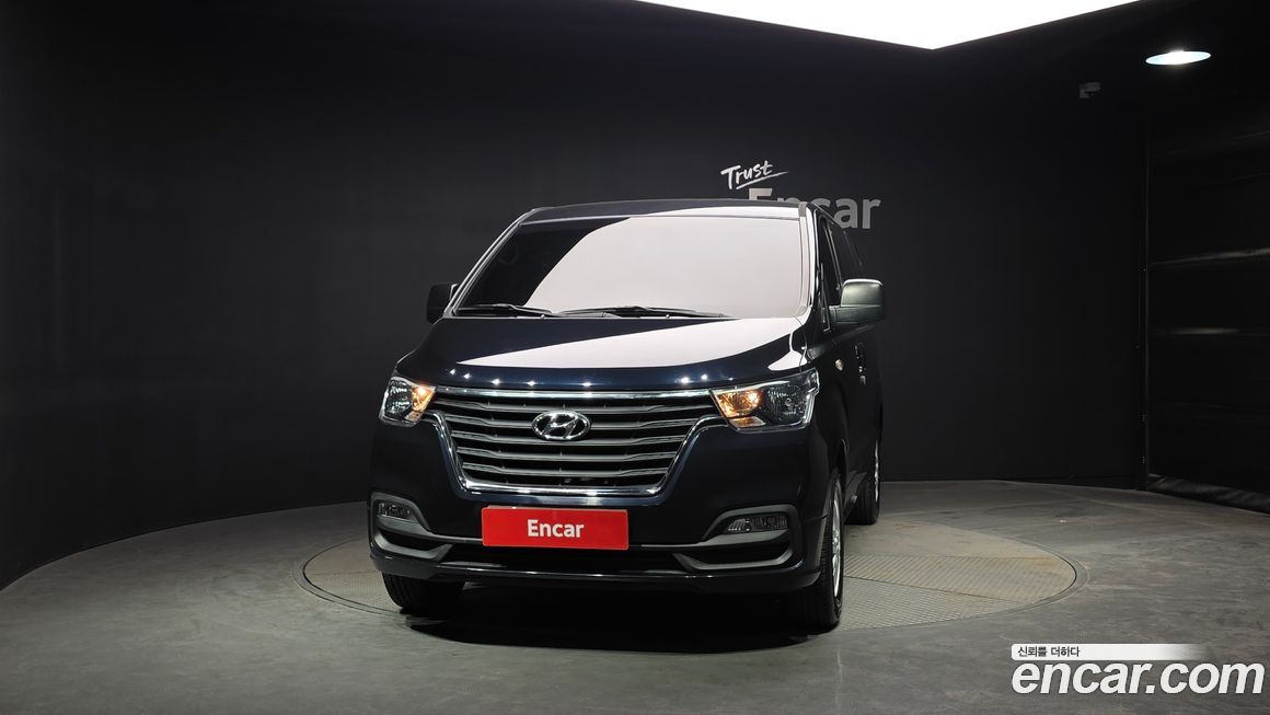 Hyundai Starex 2021