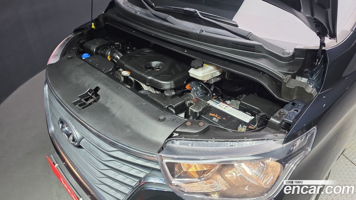 Hyundai Starex 2021