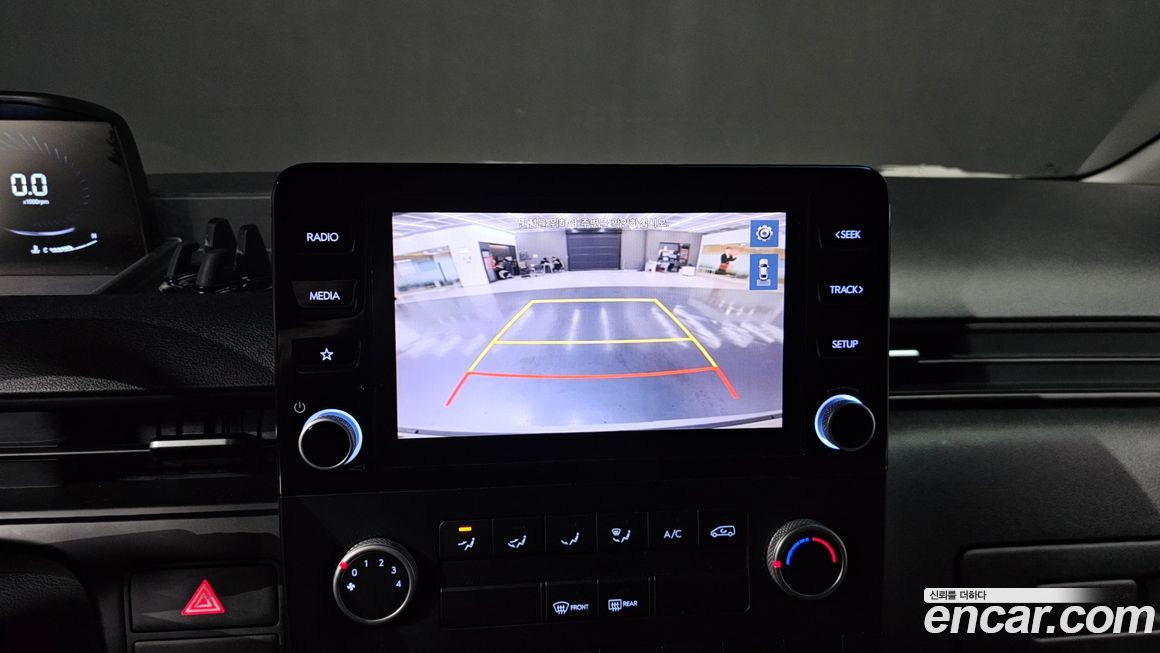 Hyundai Staria 2022