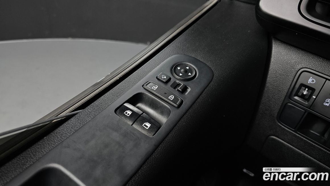 Hyundai Staria 2022