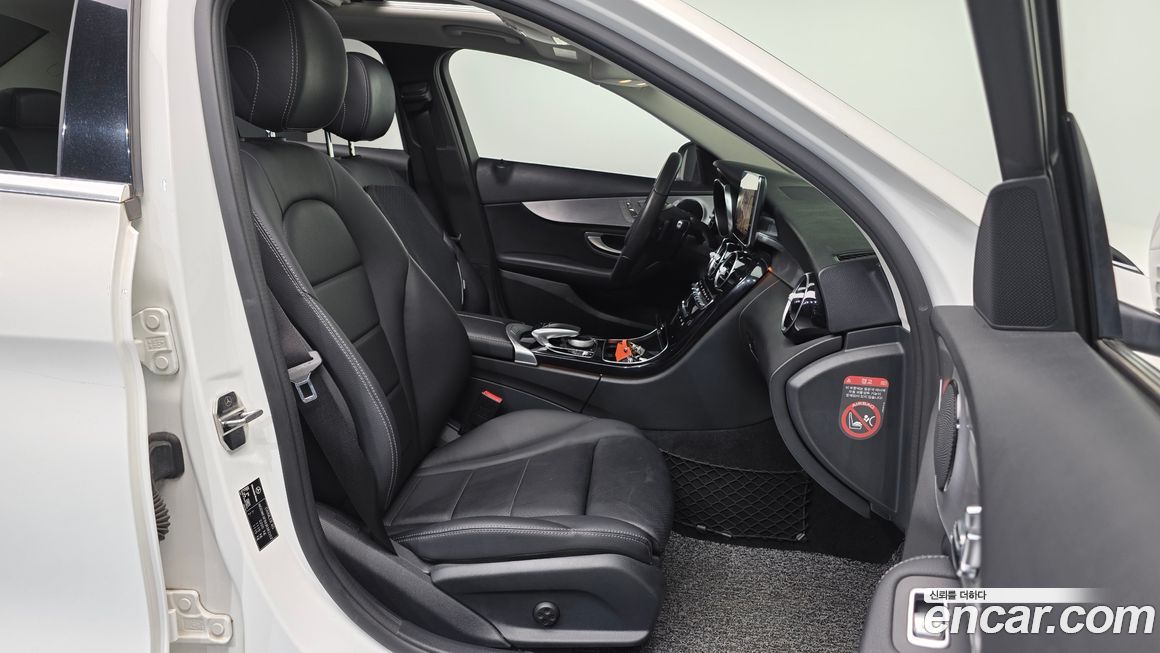 Mercedes-Benz C-Class 2018