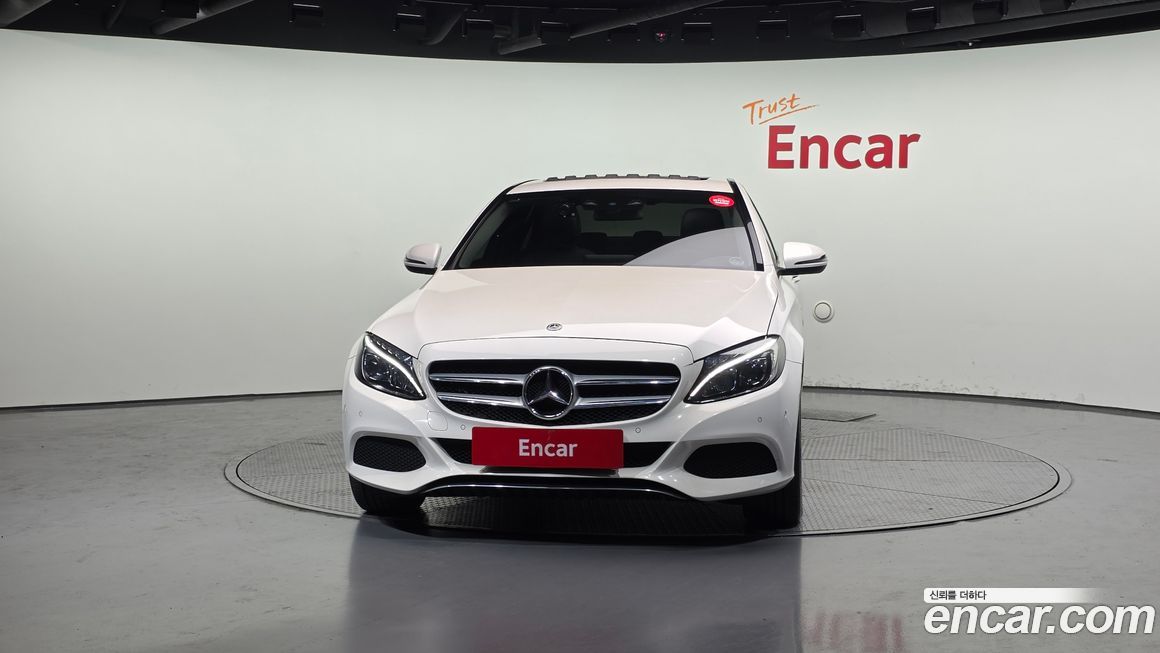 Mercedes-Benz C-Class 2018