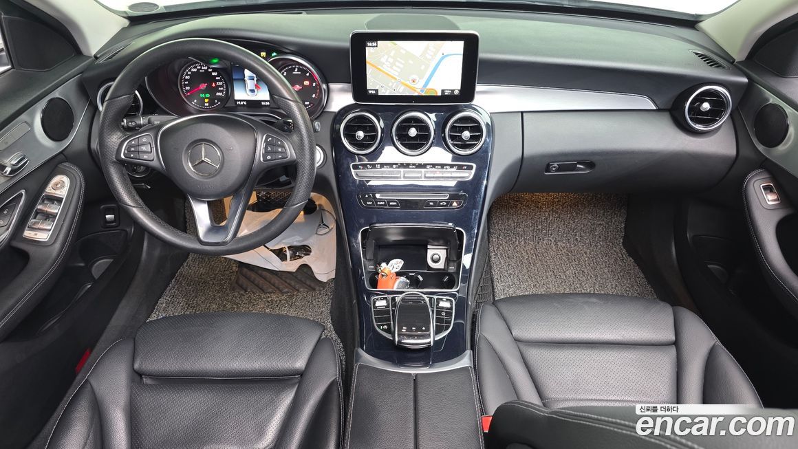 Mercedes-Benz C-Class 2018