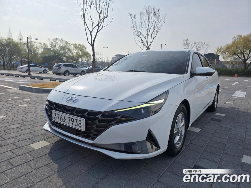 Hyundai AVANTE 2022