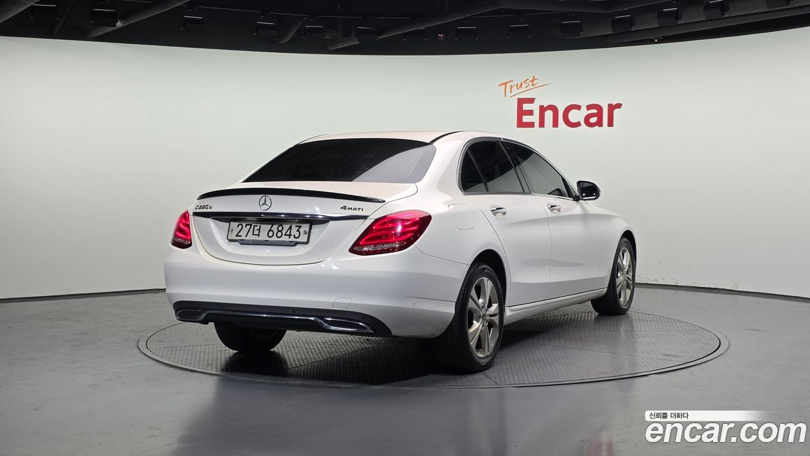 Mercedes-Benz C-Class 2018