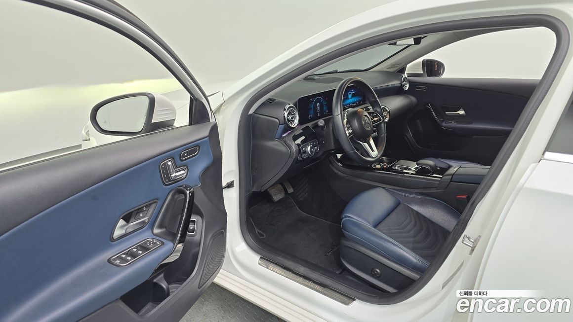 Mercedes-Benz A-Class 2020