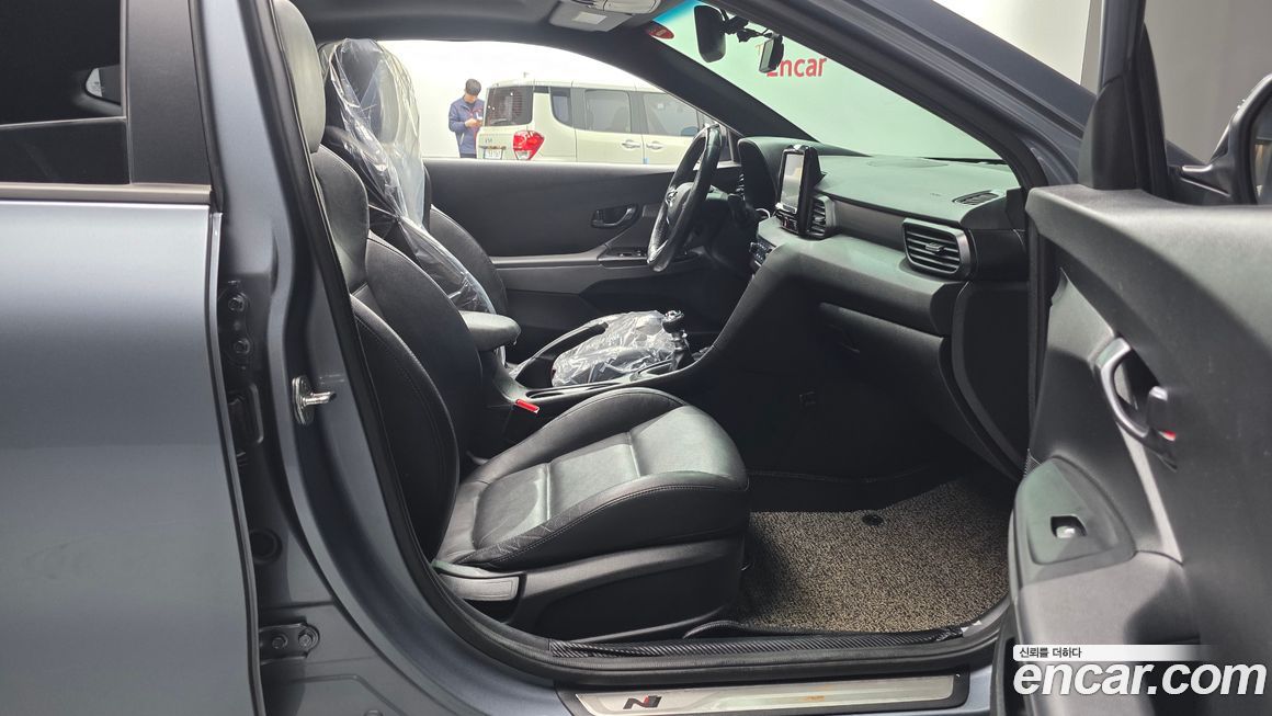 Hyundai Veloster 2019