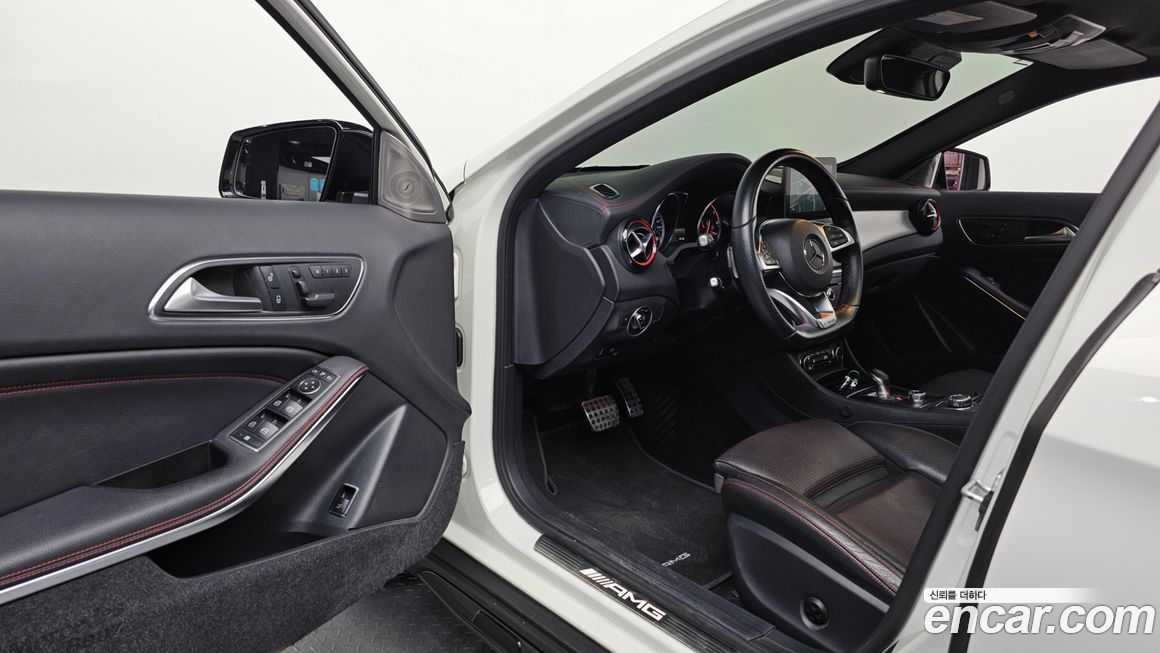 Mercedes-Benz GLA-Class 2017