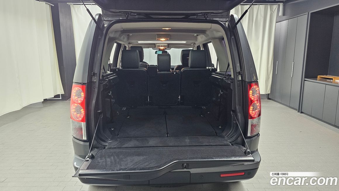 Land Rover Discovery 2013