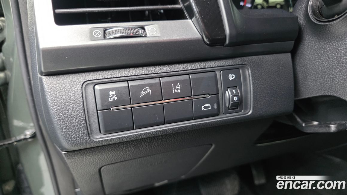 KG_Mobility_Ssangyong Rexton 2021