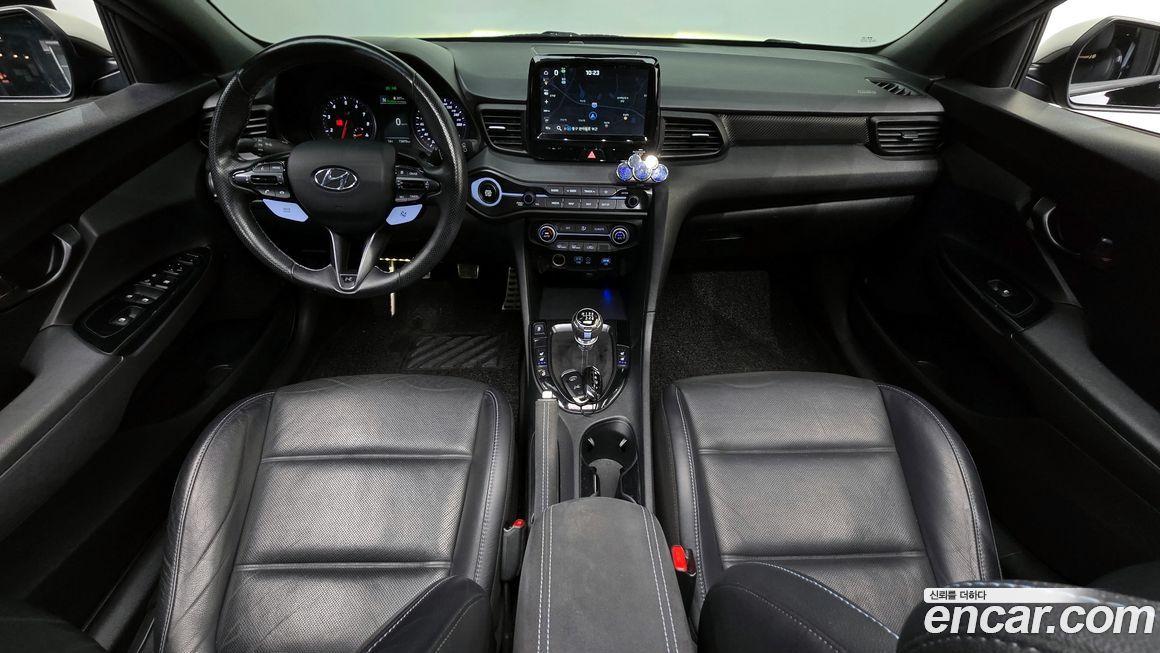 Hyundai Veloster 2019