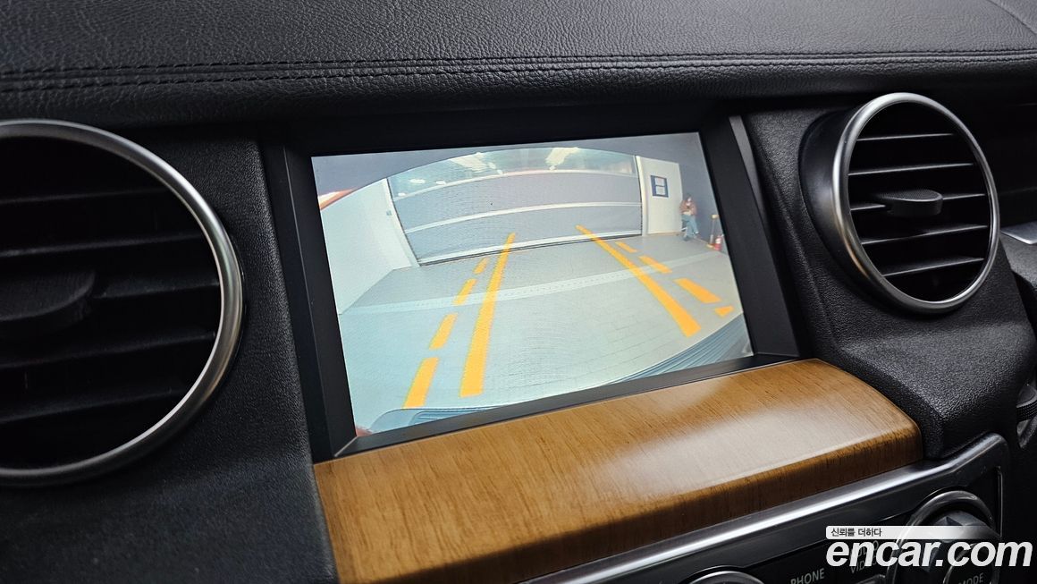 Land Rover Discovery 2013