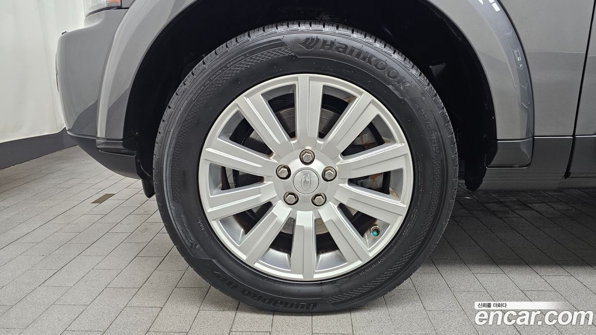 Land Rover Discovery 2013