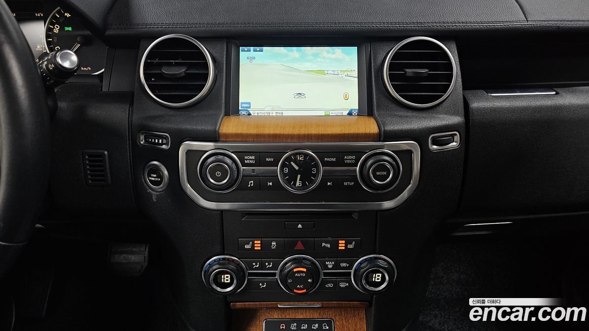 Land Rover Discovery 2013