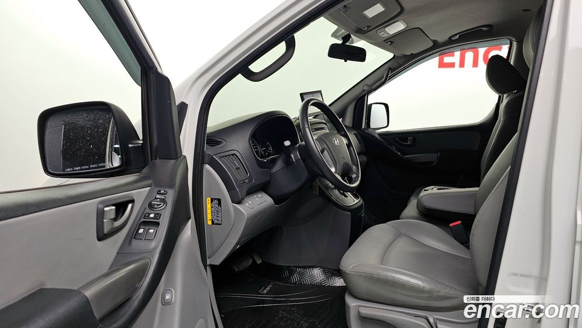 Hyundai Starex 2020