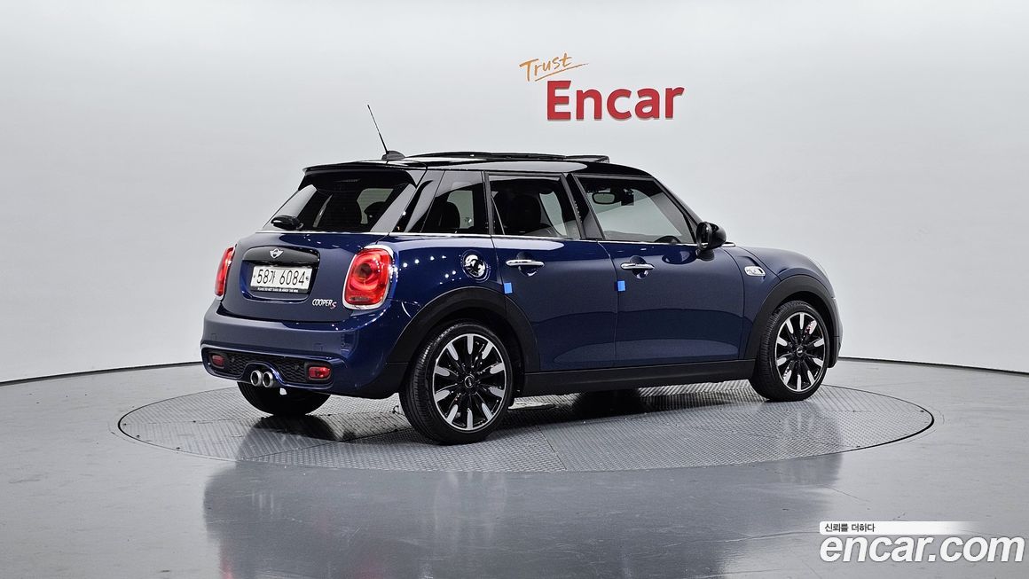 Mini Cooper 2018