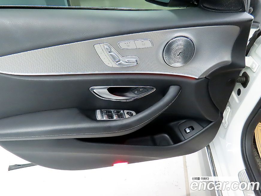 Mercedes-Benz E-Class 2017