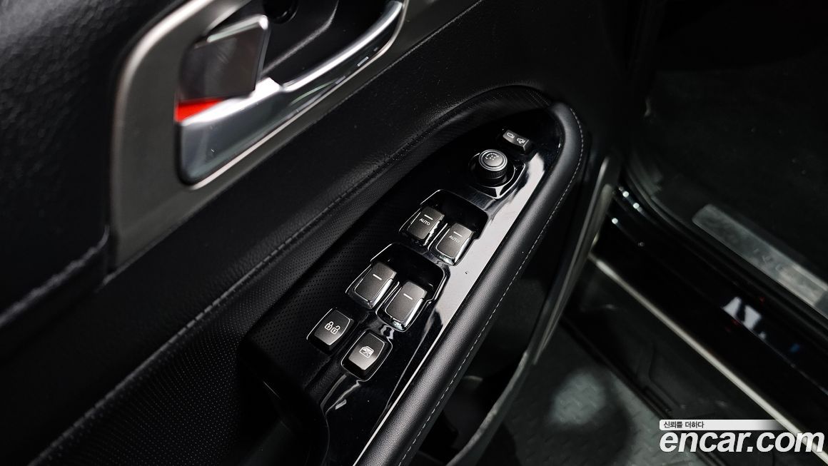 KG_Mobility_Ssangyong Rexton 2019