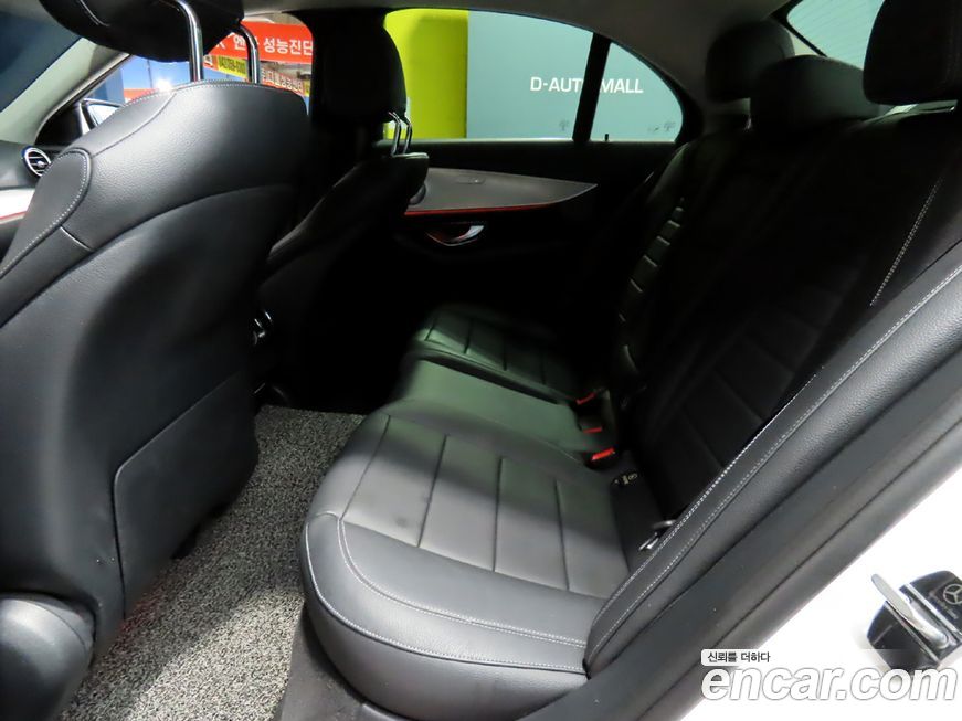 Mercedes-Benz E-Class 2017