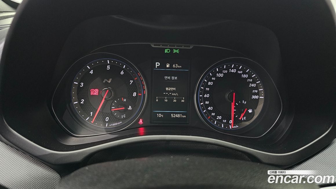 Hyundai Veloster 2021