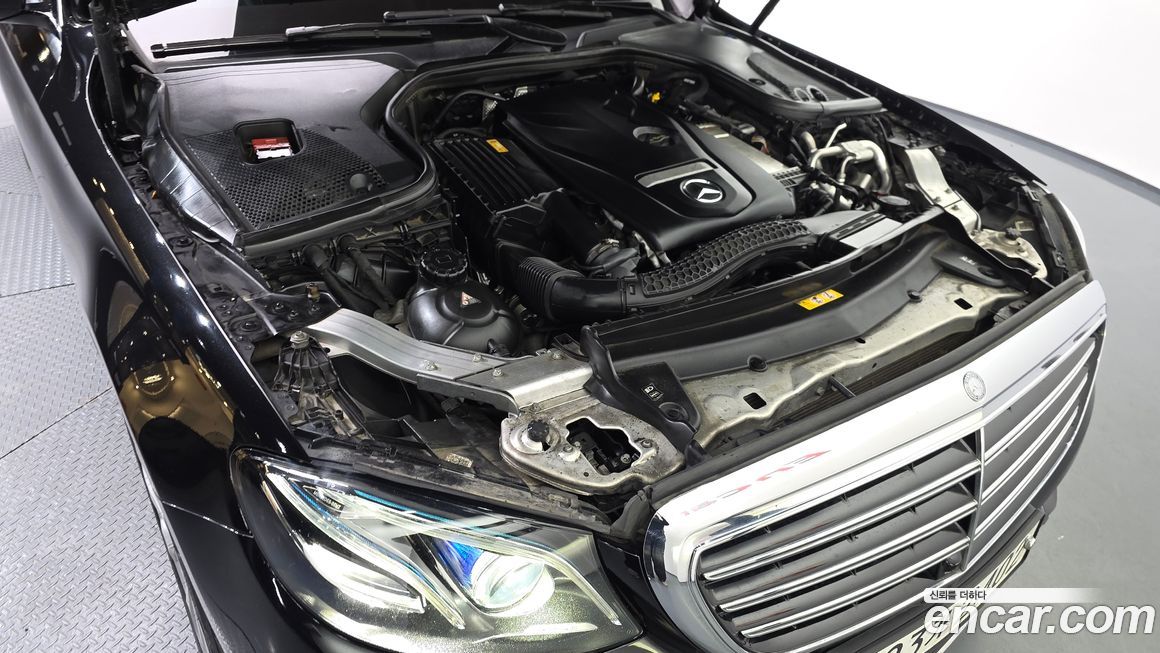 Mercedes-Benz E-Class 2017