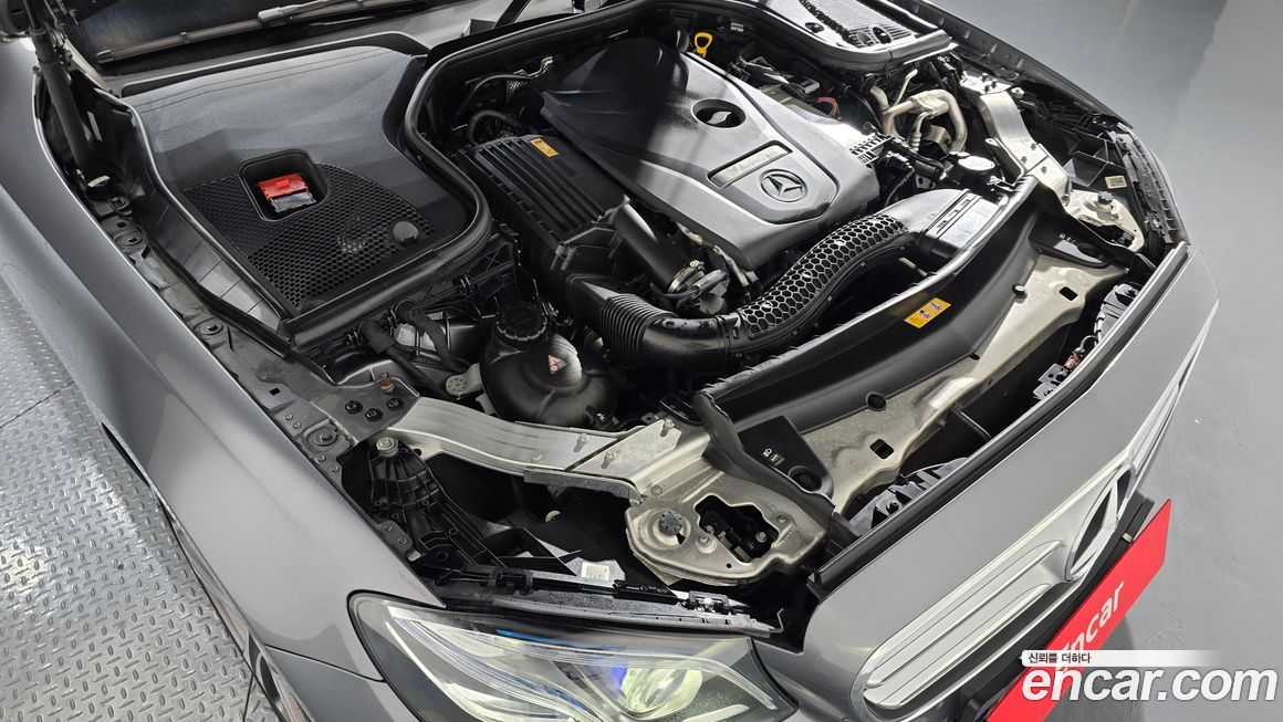 Mercedes-Benz E-Class 2017