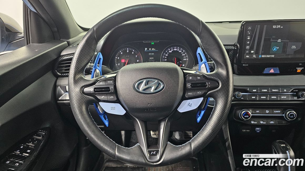 Hyundai Veloster 2021
