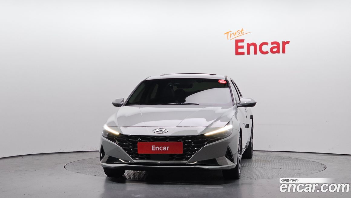Hyundai AVANTE 2022