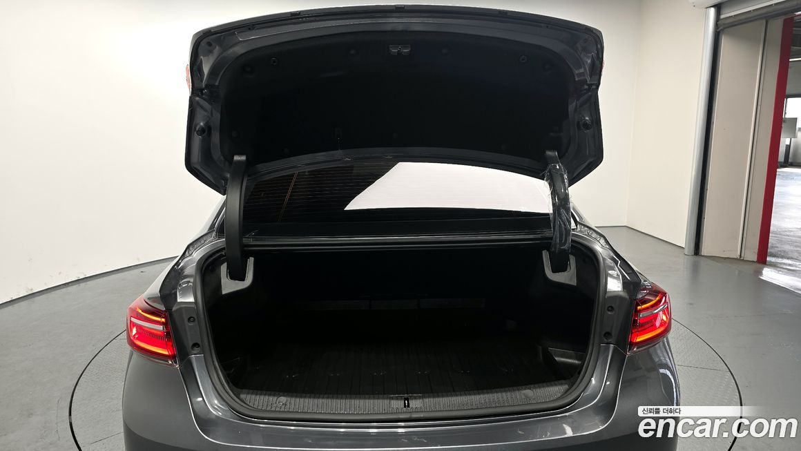 Renault-KoreaSamsung SM6 2023