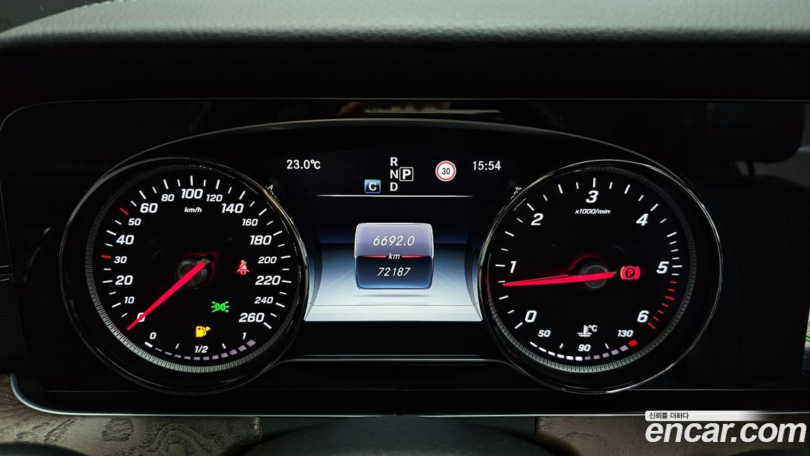 Mercedes-Benz E-Class 2017