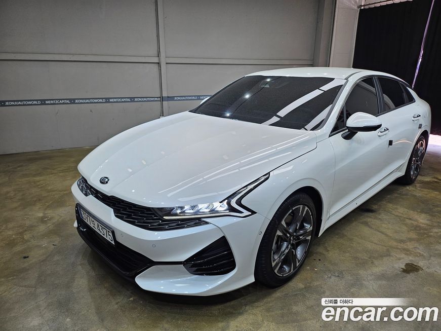 Kia K5 2021