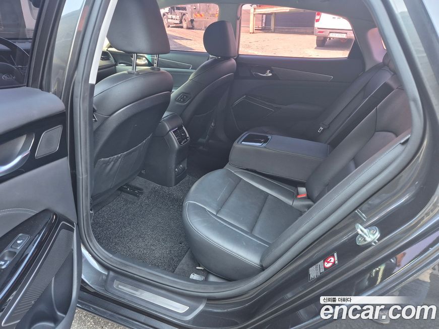 Kia K7 2021