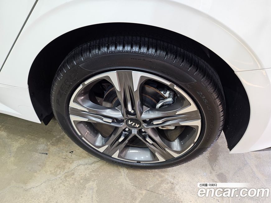 Kia K5 2021