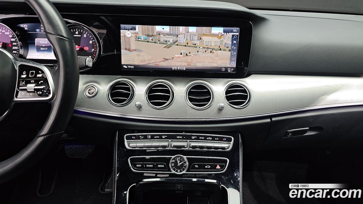 Mercedes-Benz E-Class 2019