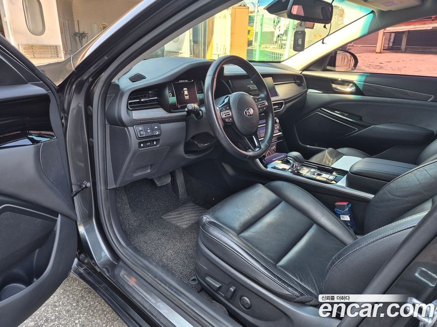 Kia K7 2021