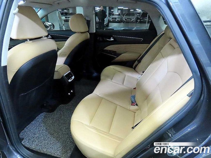 Kia K7 2020
