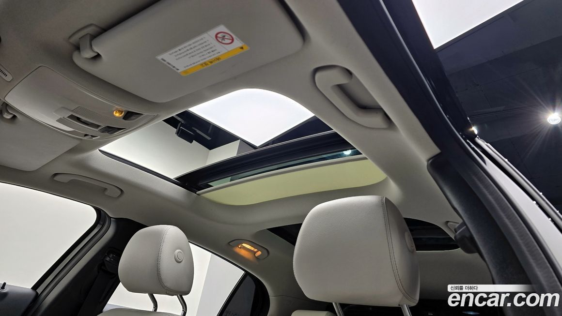 Mercedes-Benz GLA-Class 2019