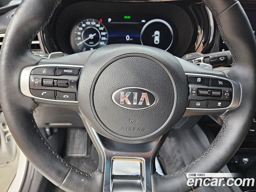 Kia K5 2021