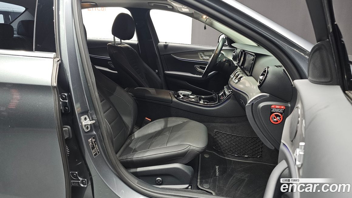 Mercedes-Benz E-Class 2019