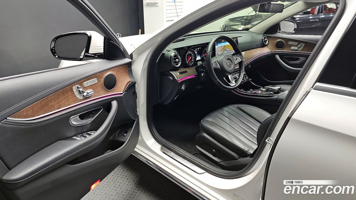 Mercedes-Benz E-Class 2017